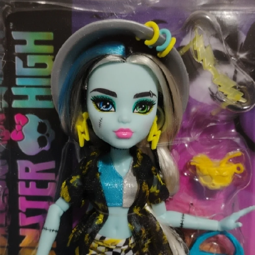 (#13) New Monster High Frankie Stein Doll Box Has Wear Never Removed
